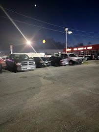 Car-Vel Skate Center photo 6
