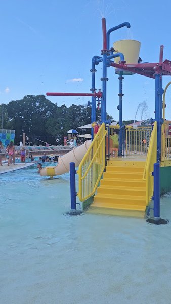 West Irving Aquatic Center photo 2