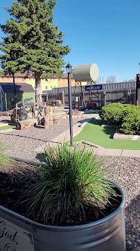Gold Mine Mini Golf photo 2