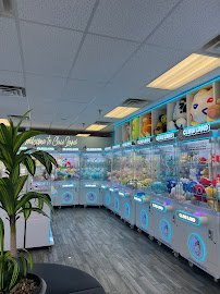 CLAW LAND photo 3