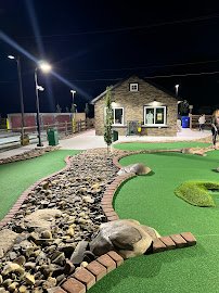 Lincoln Links Miniature Golf photo 2