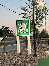 Lincoln Links Miniature Golf photo 3