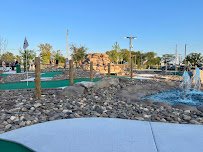 Lincoln Links Miniature Golf photo 4