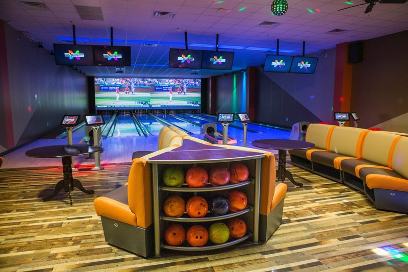 Rebound Trampoline Park & Event Zona Bowl - Tupelo