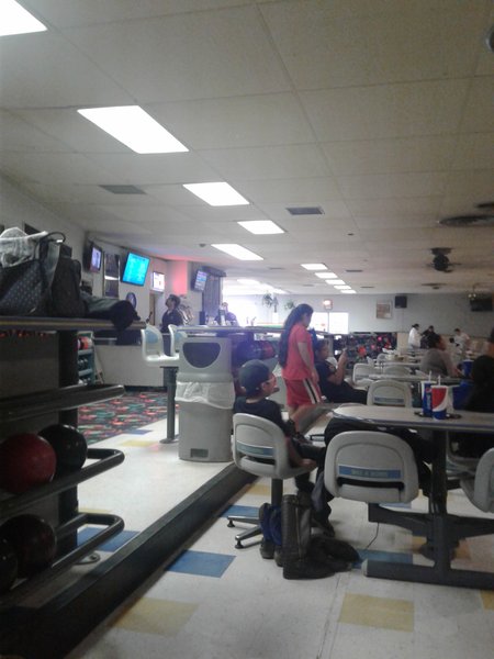 Gal-A-Bowl photo 4