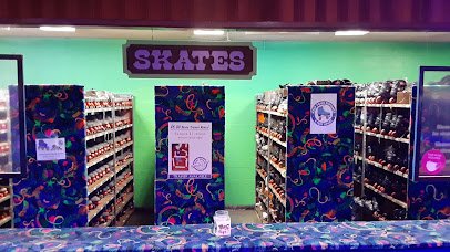 El Centro Skate Rink photo 4