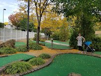 Glen's Mini Golf photo 2