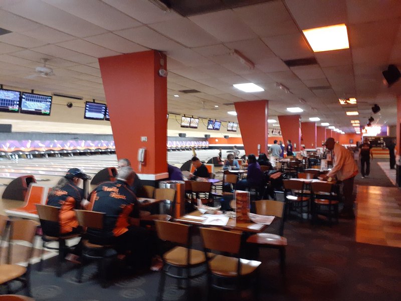 Bowlero Tampa Bay photo 3