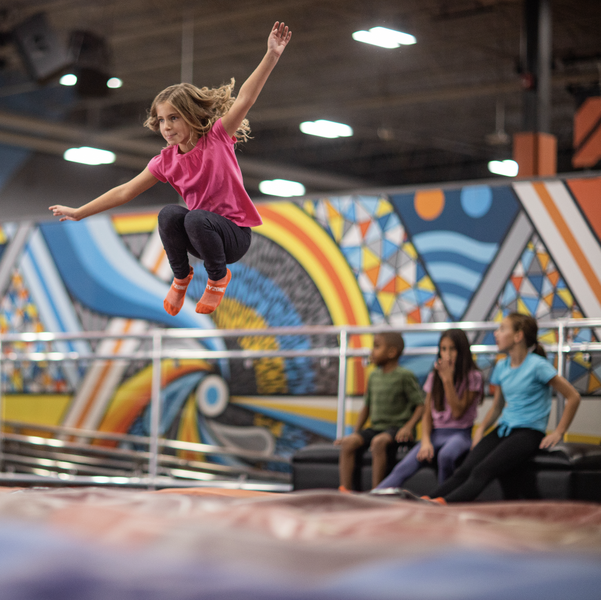 Sky Zone Highland Heights