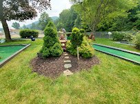 Pro Putt Mini Golf photo 3