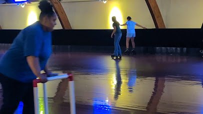 Rollarena Skating Center photo 2