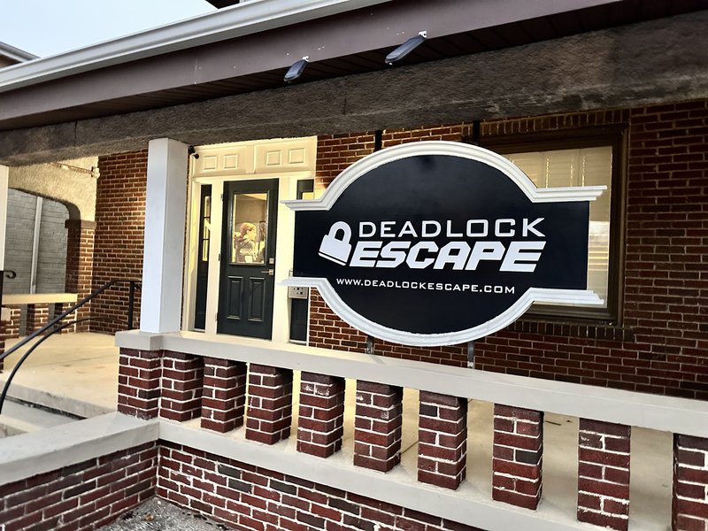 Deadlock Escape photo 6