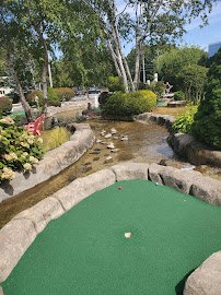 Steve & Sue's Par-Tee Freeze & Lightning Falls Mini Golf photo 5
