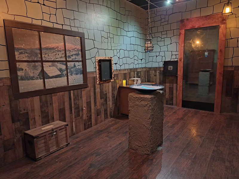 Secret Combinations Escape Rooms photo 3