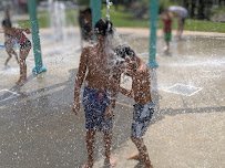 Riverside Park Sprayground photo 3