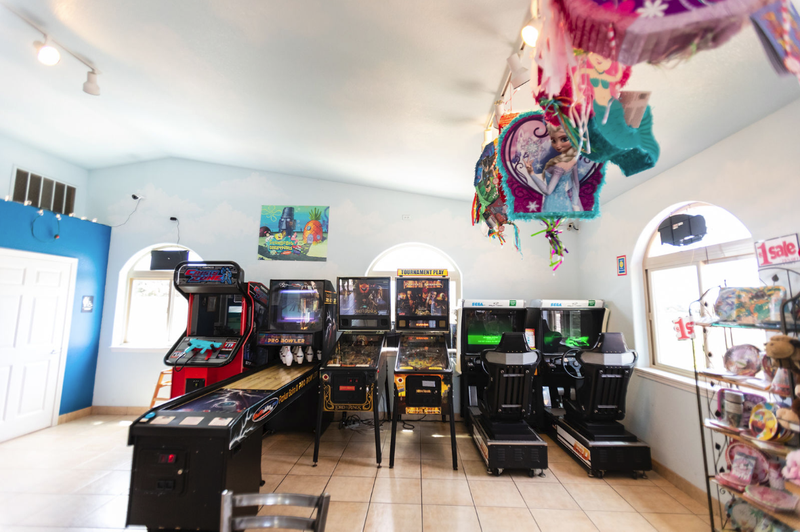 Emerald Dolphin Mini Golf & Arcade photo 6