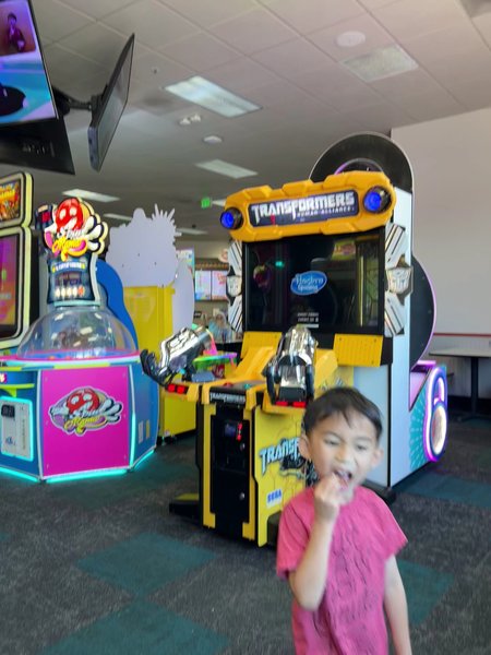 Chuck E. Cheese photo 2
