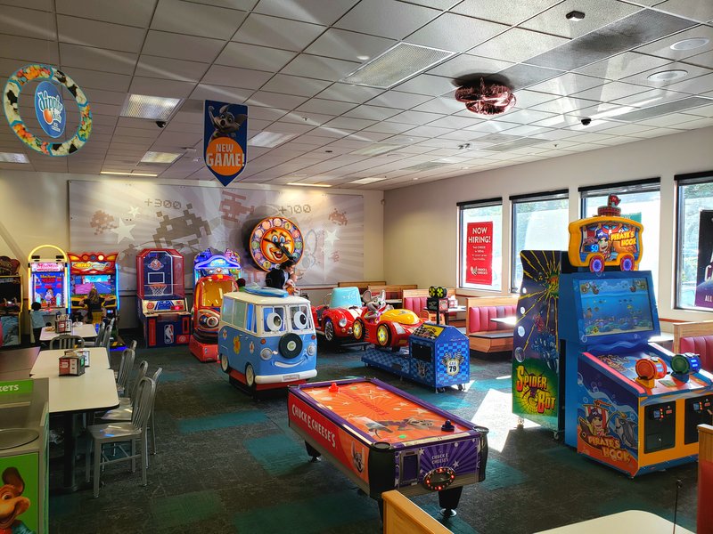 Chuck E. Cheese photo 5