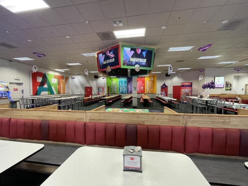 Chuck E. Cheese photo 6