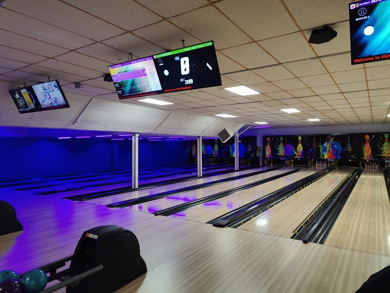 K&M Bowling & Family Fun Center