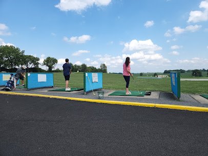 Lucky Strokes Golf & Grill photo 3