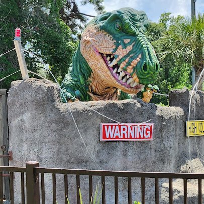 Jurassic Mini Golf photo 3