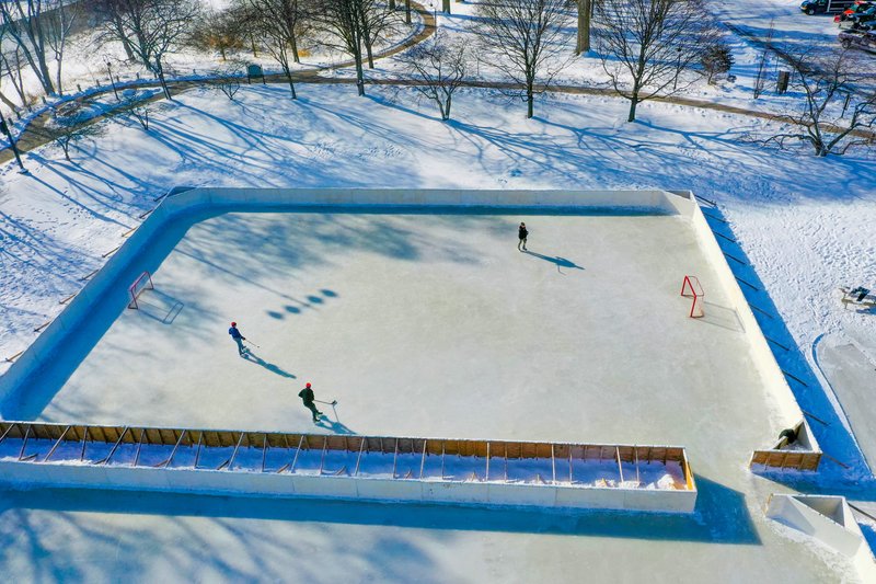 Centennial Park Ice Skating and Volleyball Basin photo 2