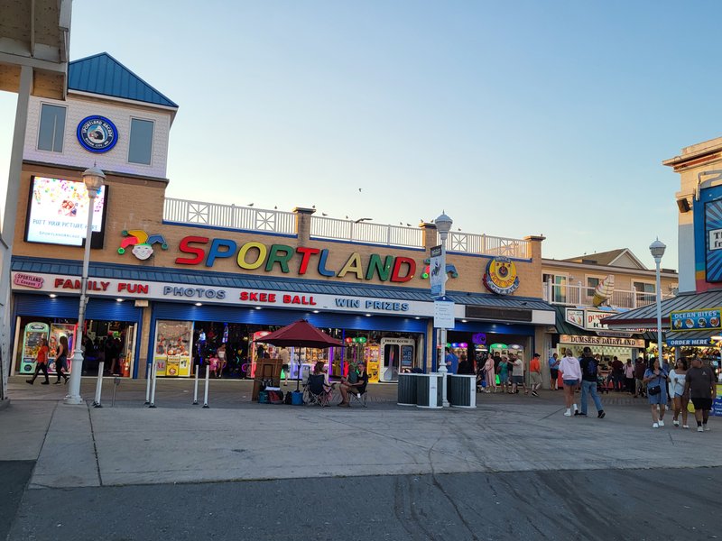 Sportland Arcade photo 3