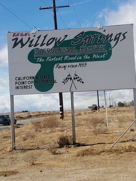 Willow Springs International Raceway photo 5