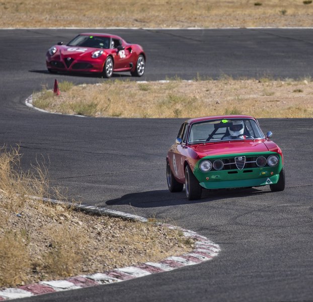 Willow Springs International Raceway photo 6