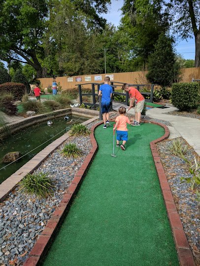 TnT Mini Golf & More photo 2