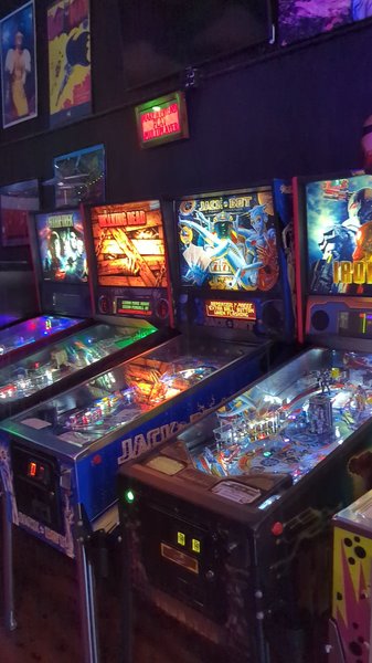 Rock 'N Roll Pinball photo 2