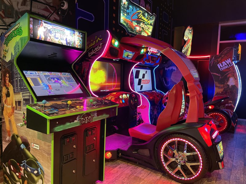 Arcave Room