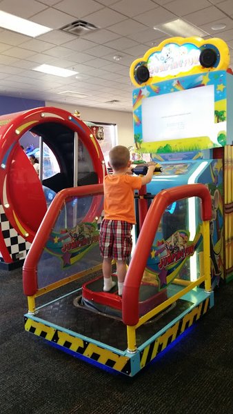 Chuck E. Cheese photo 3