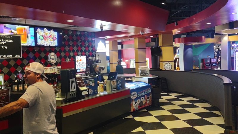 Lucky Strike Georgetown photo 2
