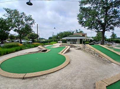 East Potomac Park: Mini Golf