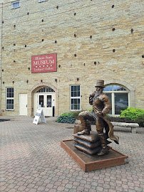 Illinois State Museum-Lockport Gallery