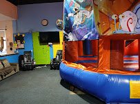 Bounce House photo 3