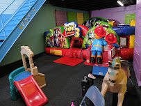 Bounce House photo 4