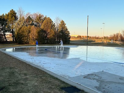 Orland Park Ice Skating Rink (Winter Wonderland Ice Rink) photo 5