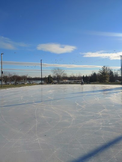 Orland Park Ice Skating Rink (Winter Wonderland Ice Rink) photo 6