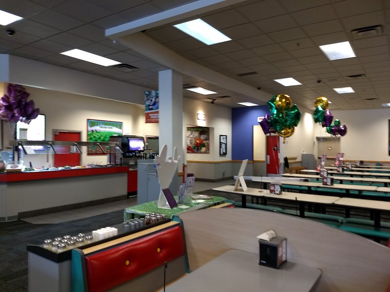 Chuck E. Cheese photo 3