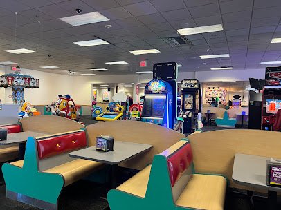 Chuck E. Cheese photo 3