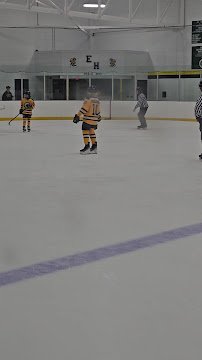 East Haven Veterans Memorial Ice Rink photo 2