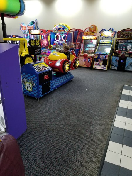 Chuck E. Cheese photo 6