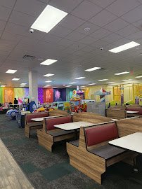 Chuck E. Cheese photo 4