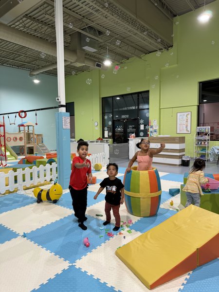 Move & Groove- Indoor Play & Party photo 5