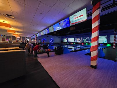 Stars and Strikes photo 6