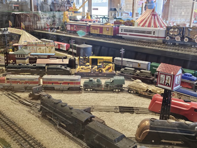 Toy Town Junction photo 3
