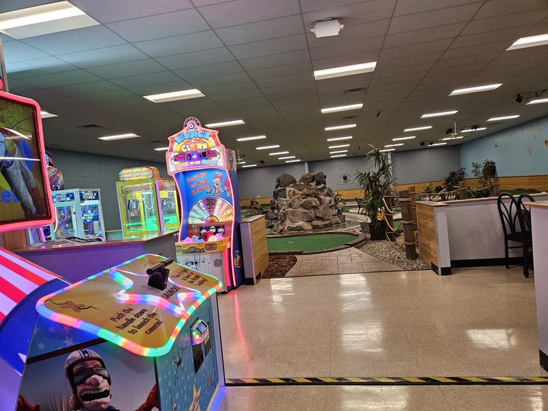 Lessard Lanes photo 5